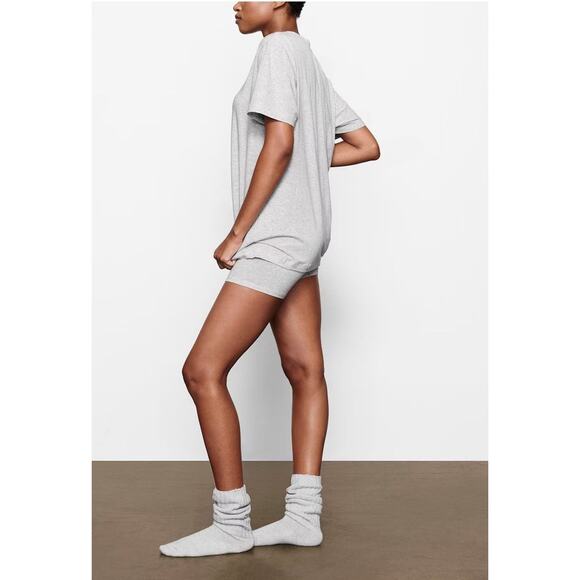 SKIMS Heather Gray Boyfriend Tee 4X T Shirt Short Sleeve Minimalist Cozy Stretch - Picture 4 of 10